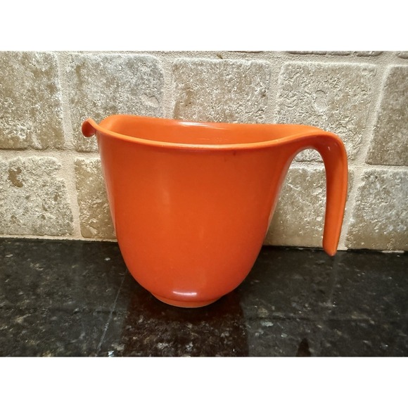 Rubbermaid Other - VTG Rubbermaid Orange Measuring Bowl 1.5 Qt 6 Cup Grip N Mix 2661 Plastic